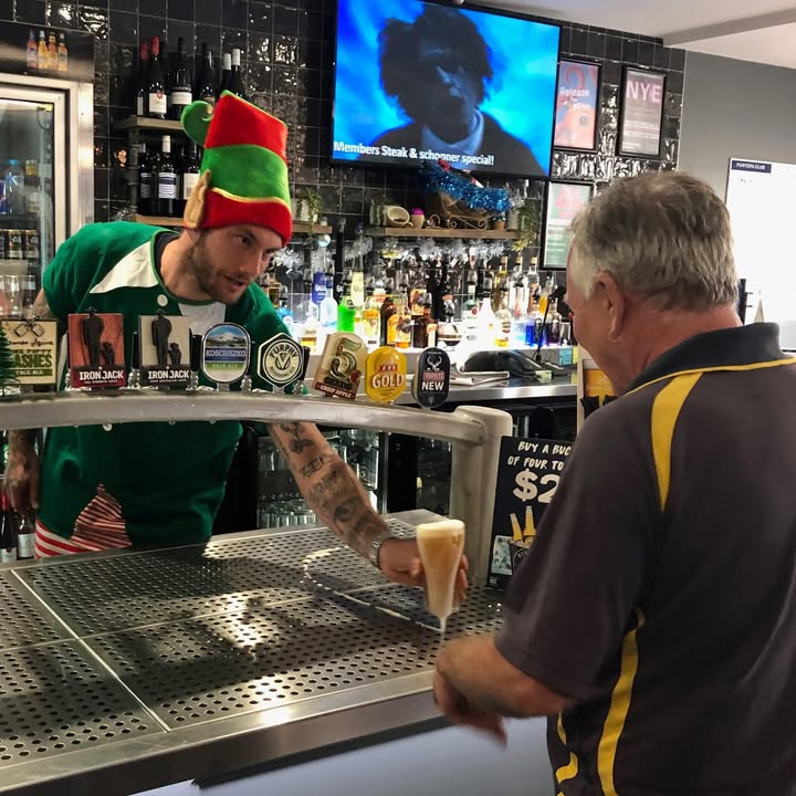 Featured image for “Our resident elf is off the shelf and ready for PARTY BAND As The Flow Cries, in the beer garden tonight. Only 2 Fridays until  Bring your mates”